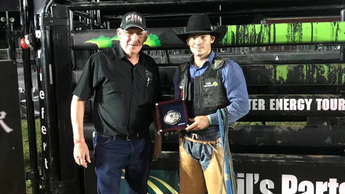 SIMPLY THE BEST: Cody Heffernan (right) held his nerve late in the night and took out the PBR Monster Energy Tour: Dubbo Invitational to stay within touch of the series leaders. Photo: PBR