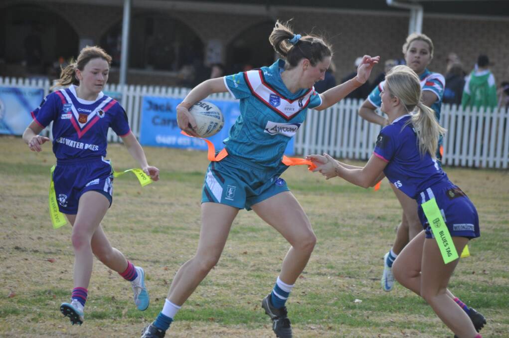 It was an entertaining battle between Molong Bulls and Orange United Warriors. Picture by Dominic Unwin