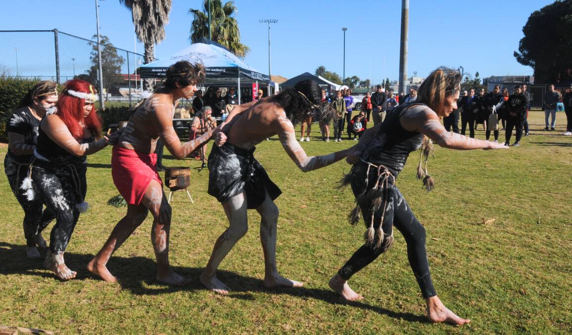 Indigenous dancers perform at the Dubbo Sorry Day event. Pictures by Allison Hore
