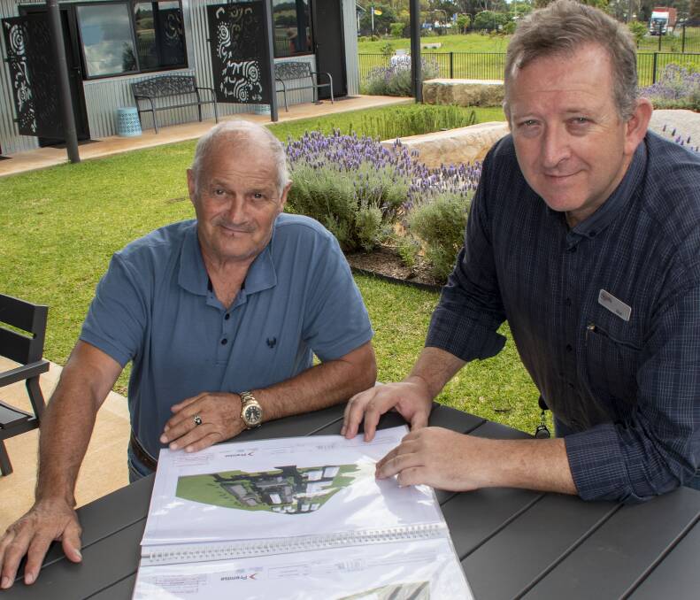 Macquarie Homestay director Rod Crowfoot (right) with Lightning Ridge resident John Jasperson, a patient at Dubbo Base Hospital who has stayed at Macquarie Homestay more than 45 times. Picture by Belinda Soole