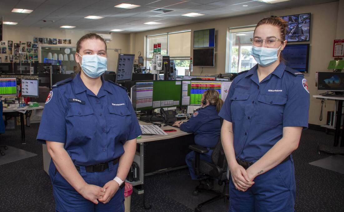 Medical call takers Trinaei Mowat (left) and Meghann Rowe at NSW Ambulance Western Division's control centre in Dubbo. Picture by BElinda Soole