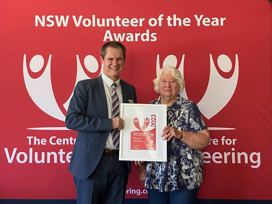 Orana Senior Volunteer of the Year, Barbara OBrien with mayor Mathew Dickerson, Dubbo Regional Council. Picture supplied 