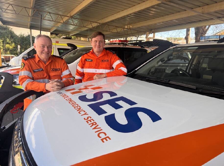  NSW SES Bathurst Unit volunteers Andrew Taylor and Zeak Smith. Picture supplied 