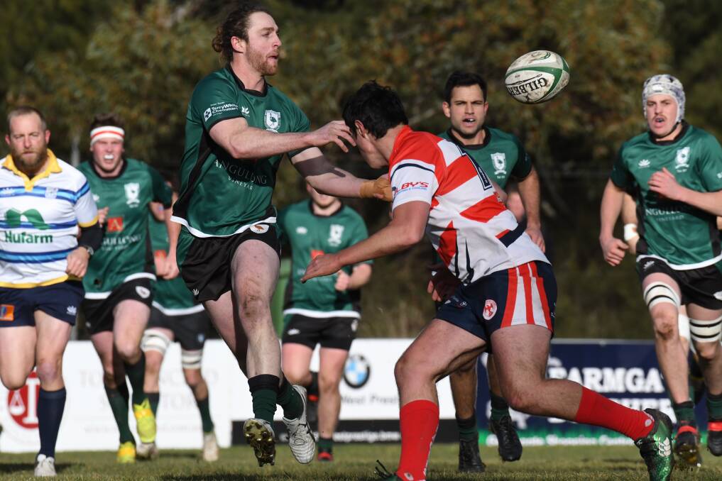 Emus centre Lachie Harris dominating for the greens at Endeavour Oval. Picture by Jude Keogh