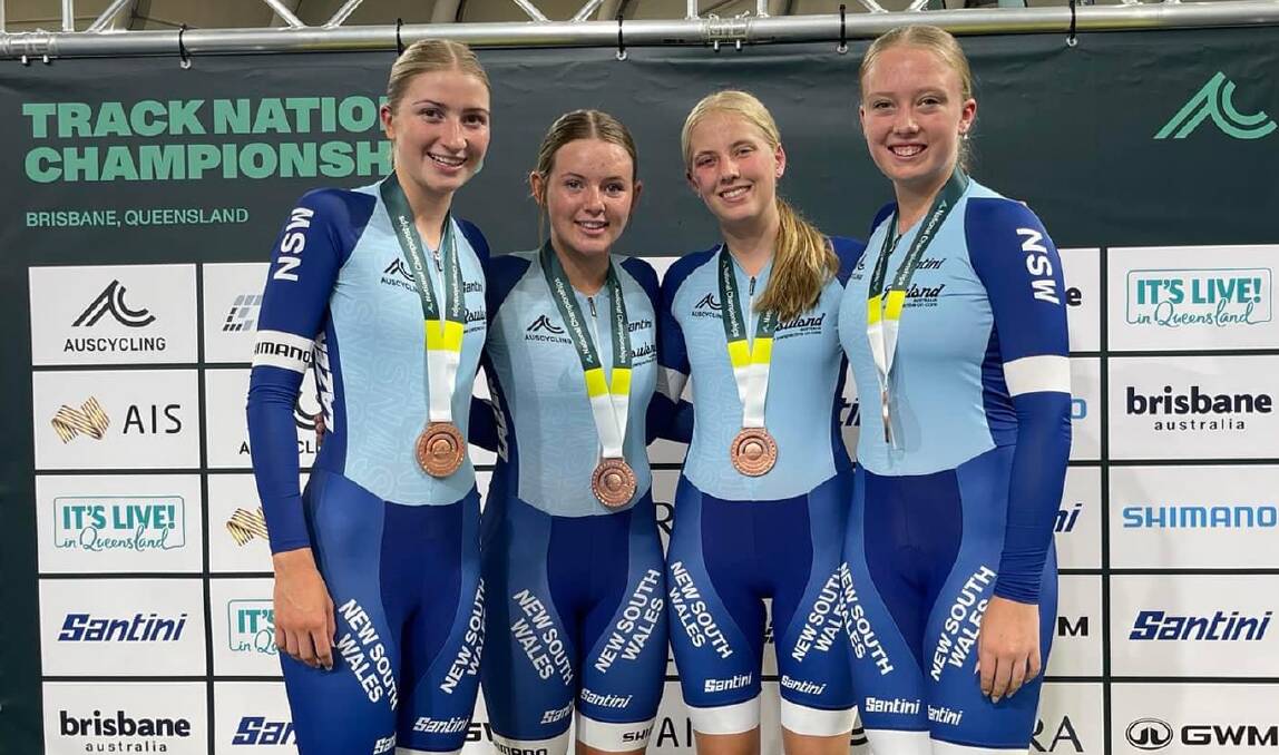 Emily Hines (left) was part of the NSW team which won bronze in the under 17 nationals. Picture by Dubbo Cycle Club