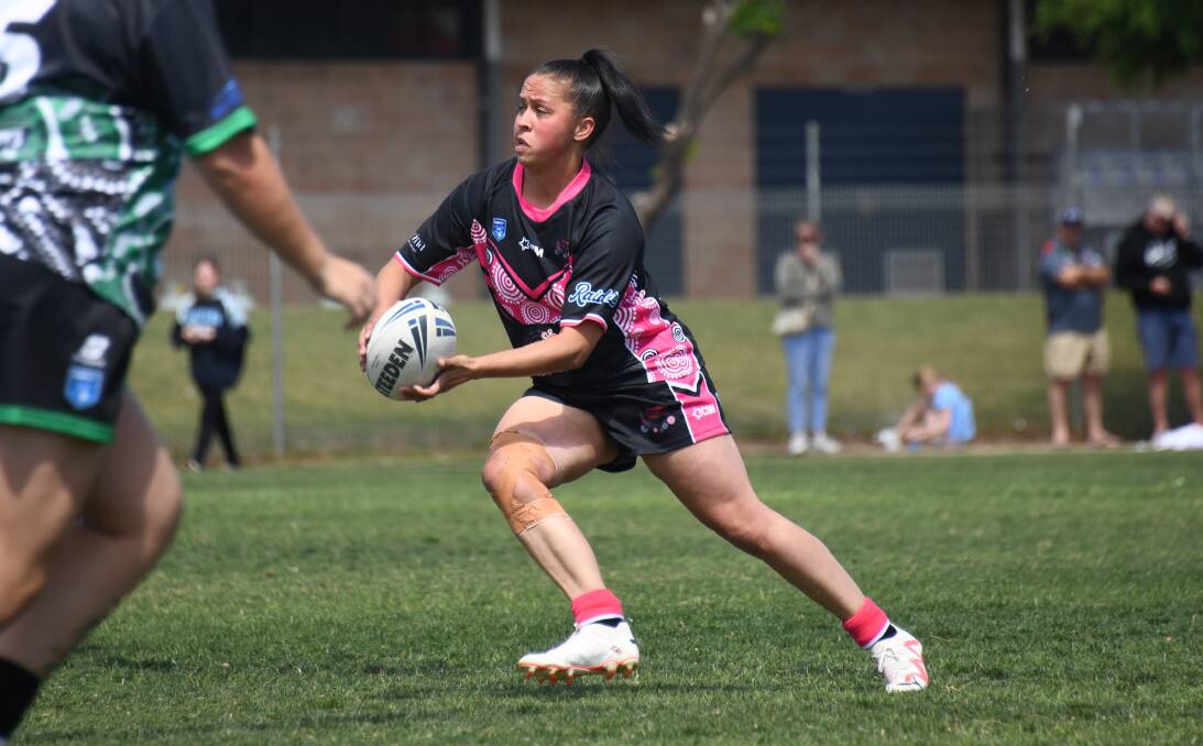 Kimberlee Gordon in action for the Goannas during a win over Castlereagh earlier this season. Picture by Amy McIntyre