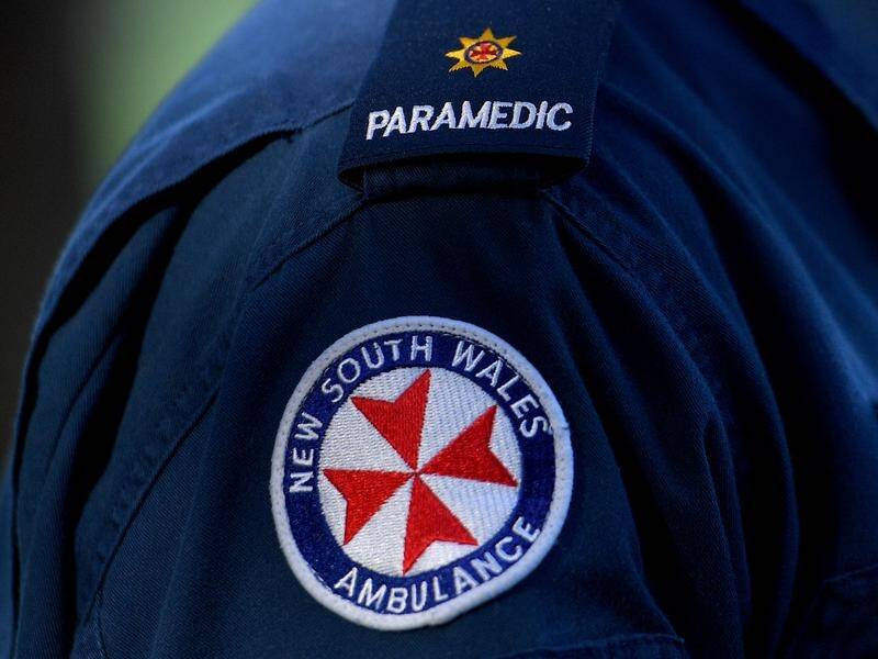 NSW paramedics and doctors say more needs to be done to fix rural and regional healthcare. (Dan Himbrechts/AAP PHOTOS)