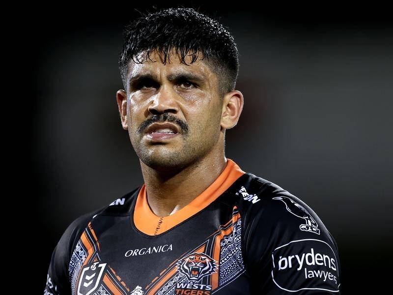 Tyrone Peachey will start his first NRL game of 2023 for Penrith against former club Wests Tigers. (Brendon Thorne/AAP PHOTOS)